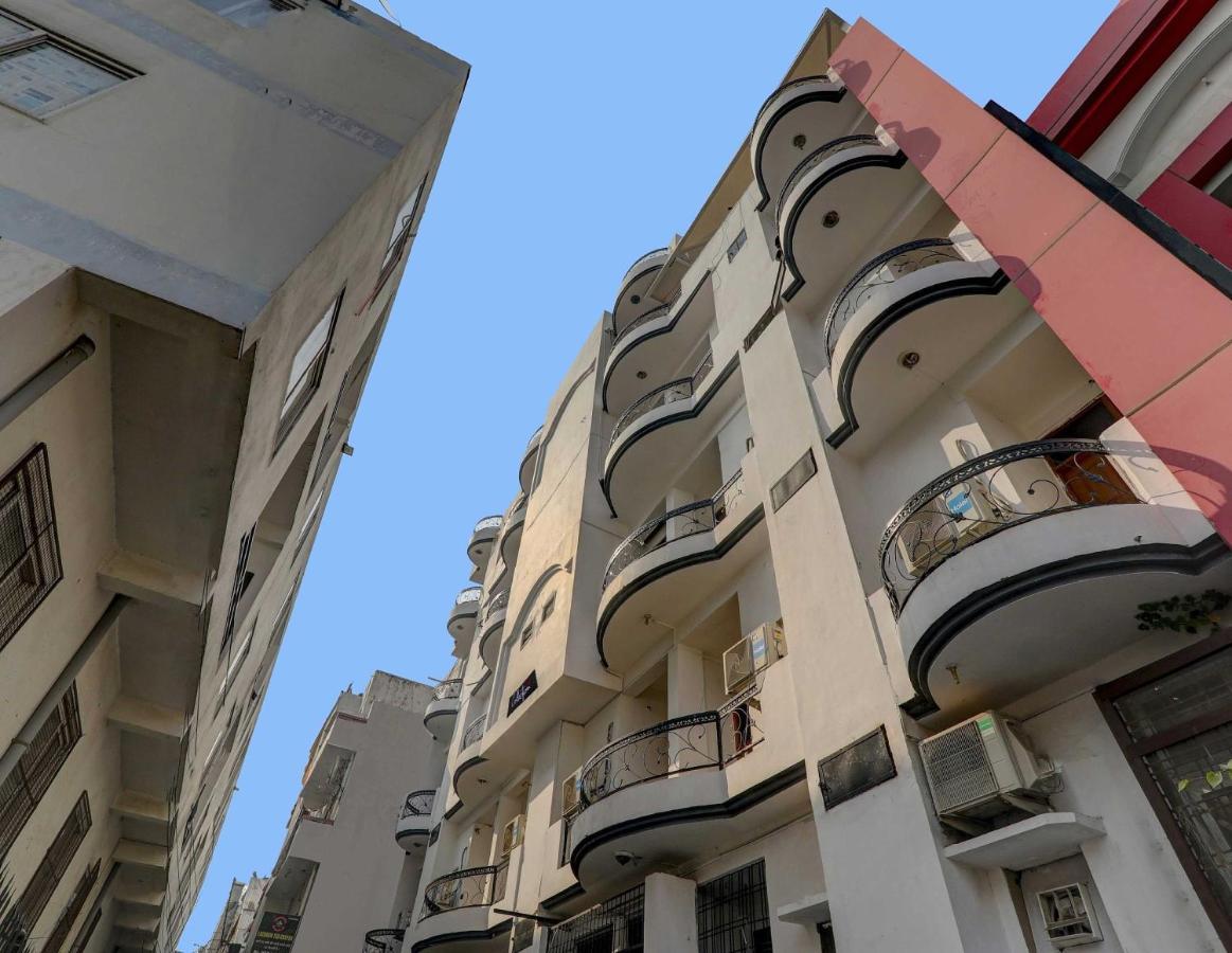 Hotel Collection O Premier Near Hazratganj Lakhnaú Exteriér fotografie
