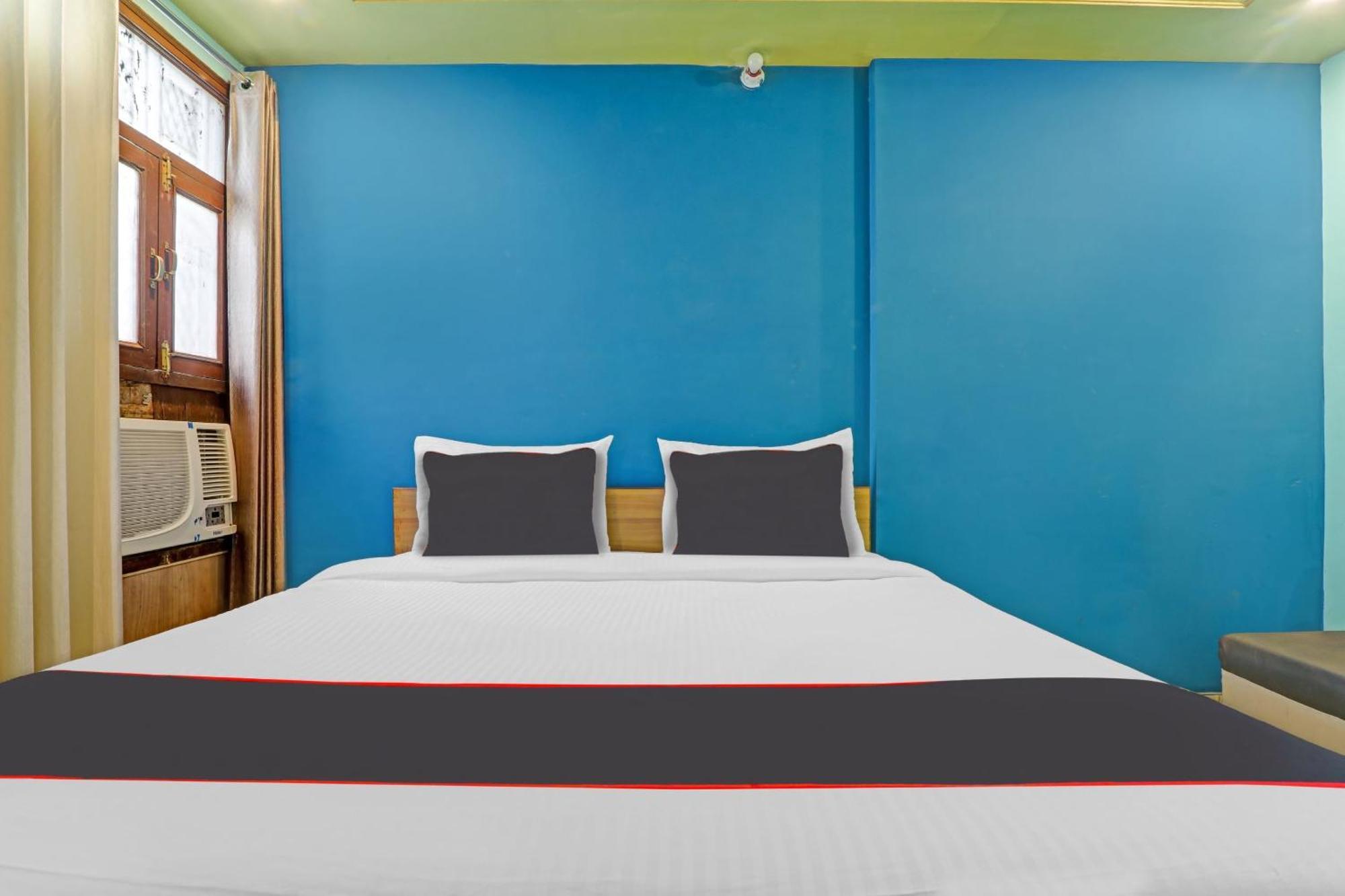Hotel Collection O Premier Near Hazratganj Lakhnaú Exteriér fotografie
